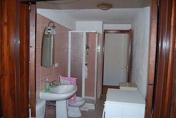 Apartment Anthiros Affitti Brevi